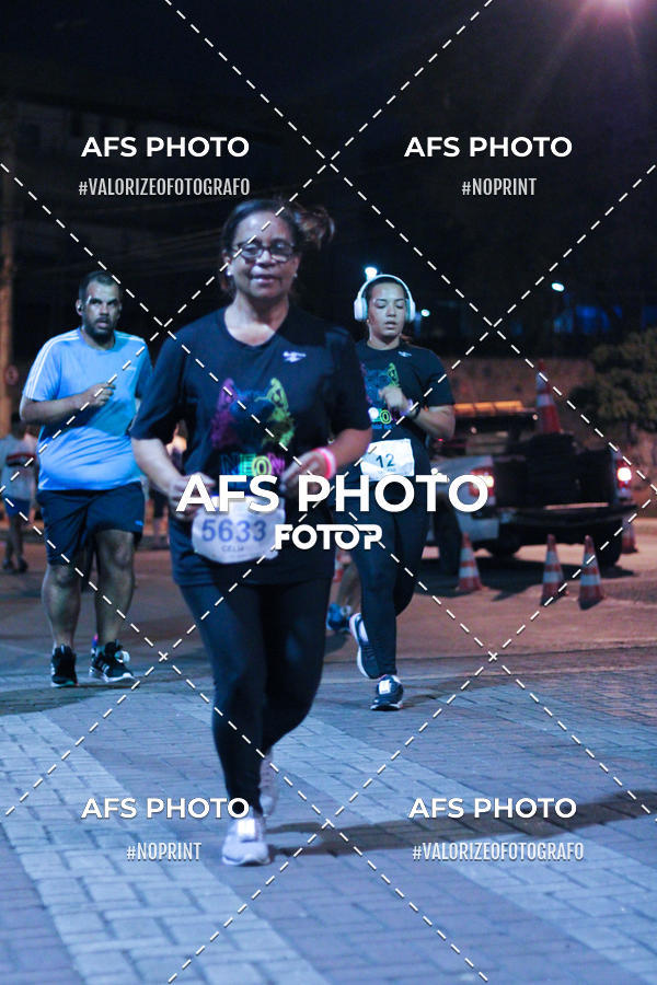 Compra tus fotos del eventoNeon Night Run 2019 - Belo Horizonte En Fotop