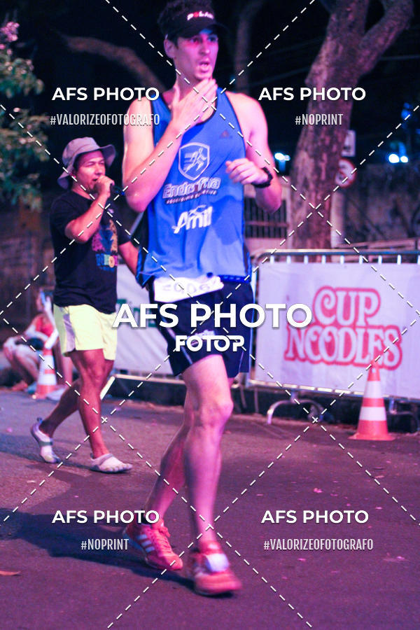 Compre suas fotos do eventoNeon Night Run 2019 - Belo Horizonte no Fotop