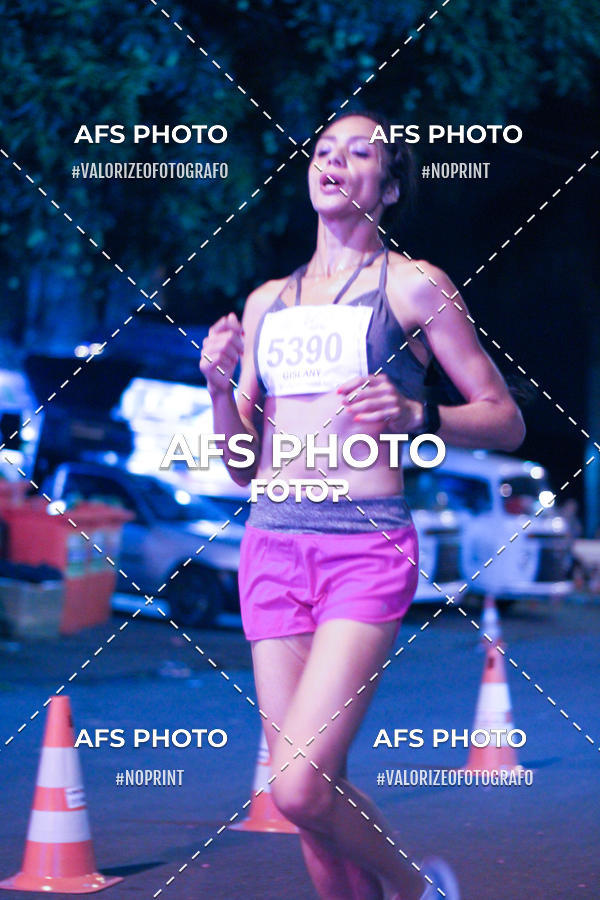 Compre suas fotos do eventoNeon Night Run 2019 - Belo Horizonte no Fotop
