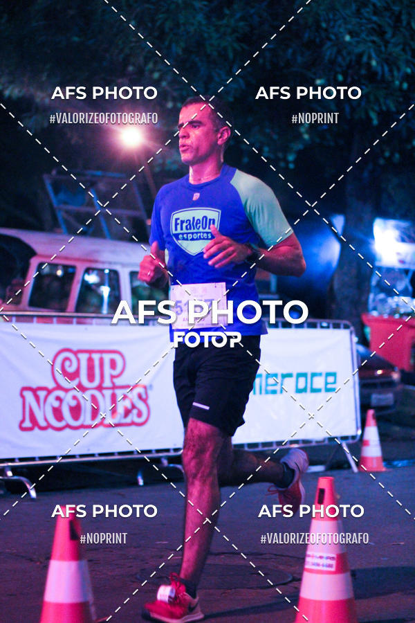 Compre suas fotos do eventoNeon Night Run 2019 - Belo Horizonte no Fotop