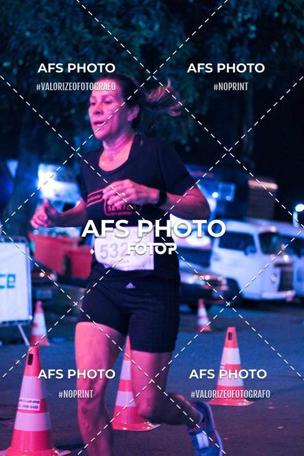 Compre suas fotos do eventoNeon Night Run 2019 - Belo Horizonte no Fotop