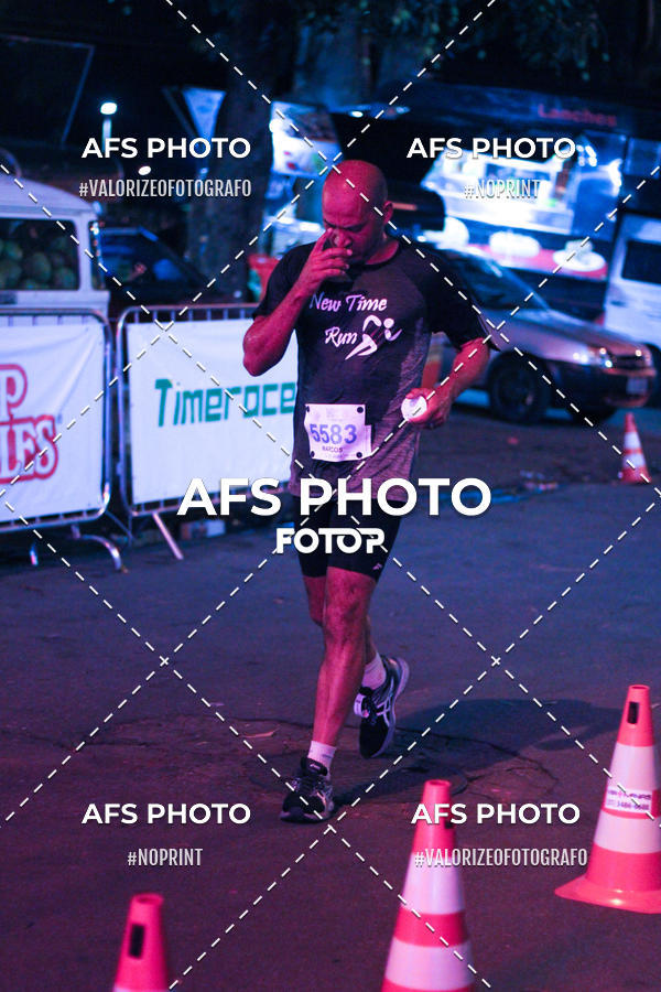 Compre suas fotos do eventoNeon Night Run 2019 - Belo Horizonte no Fotop