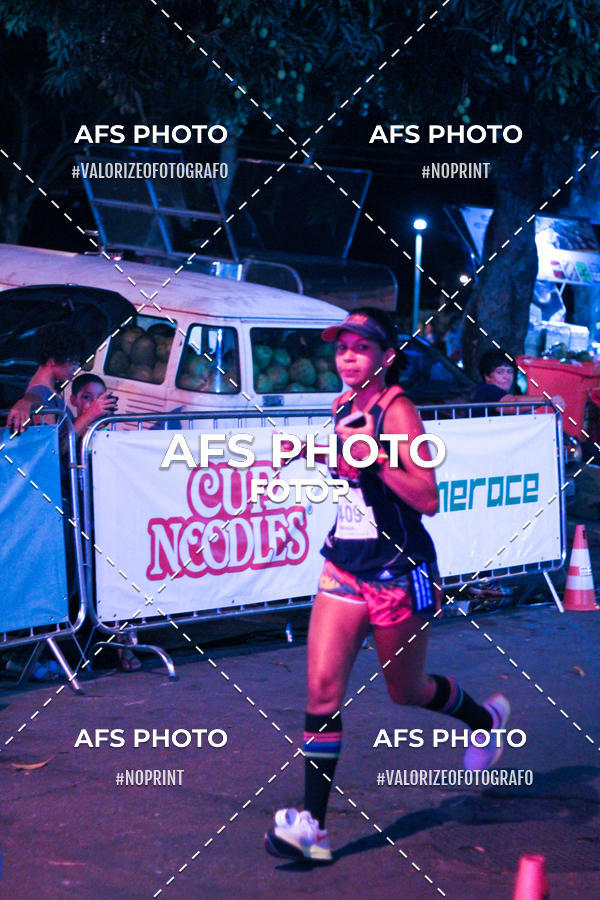 Compra tus fotos del eventoNeon Night Run 2019 - Belo Horizonte En Fotop