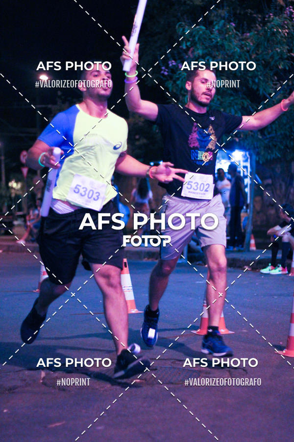 Compra tus fotos del eventoNeon Night Run 2019 - Belo Horizonte En Fotop