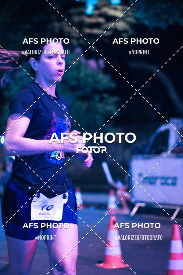 Compra tus fotos del eventoNeon Night Run 2019 - Belo Horizonte En Fotop