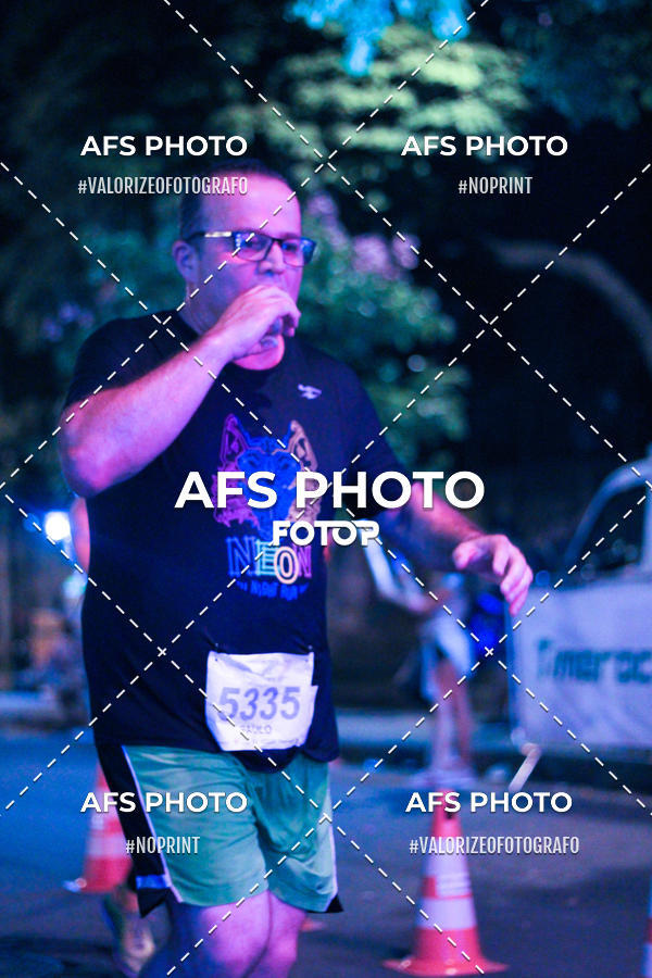 Compra tus fotos del eventoNeon Night Run 2019 - Belo Horizonte En Fotop