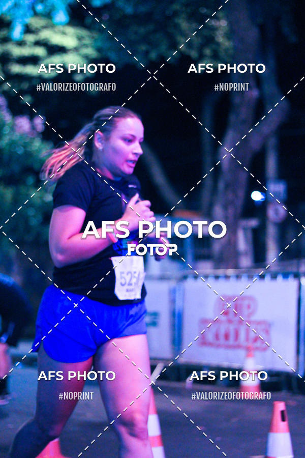 Compra tus fotos del eventoNeon Night Run 2019 - Belo Horizonte En Fotop