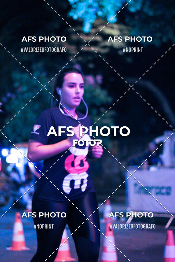 Acquista le foto dell'eventoNeon Night Run 2019 - Belo Horizonte in Fotop