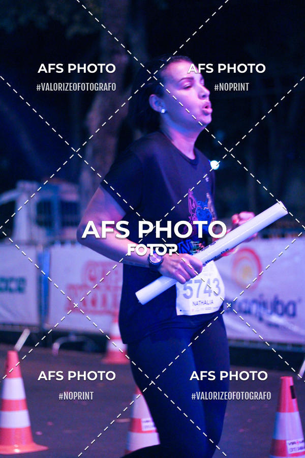 Acquista le foto dell'eventoNeon Night Run 2019 - Belo Horizonte in Fotop