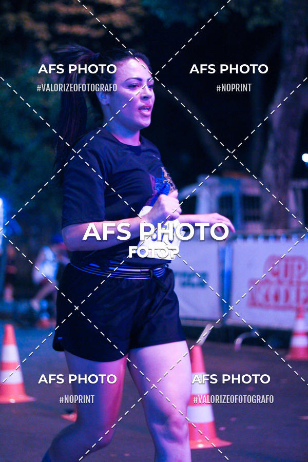 Acquista le foto dell'eventoNeon Night Run 2019 - Belo Horizonte in Fotop