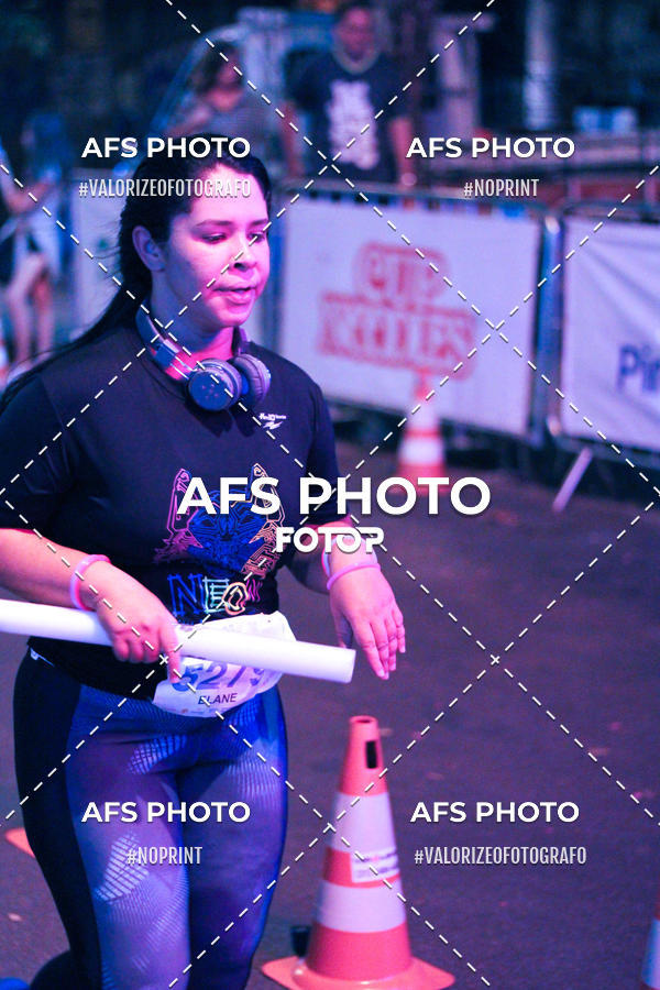 Buy your photos of the eventNeon Night Run 2019 - Belo Horizonte on Fotop