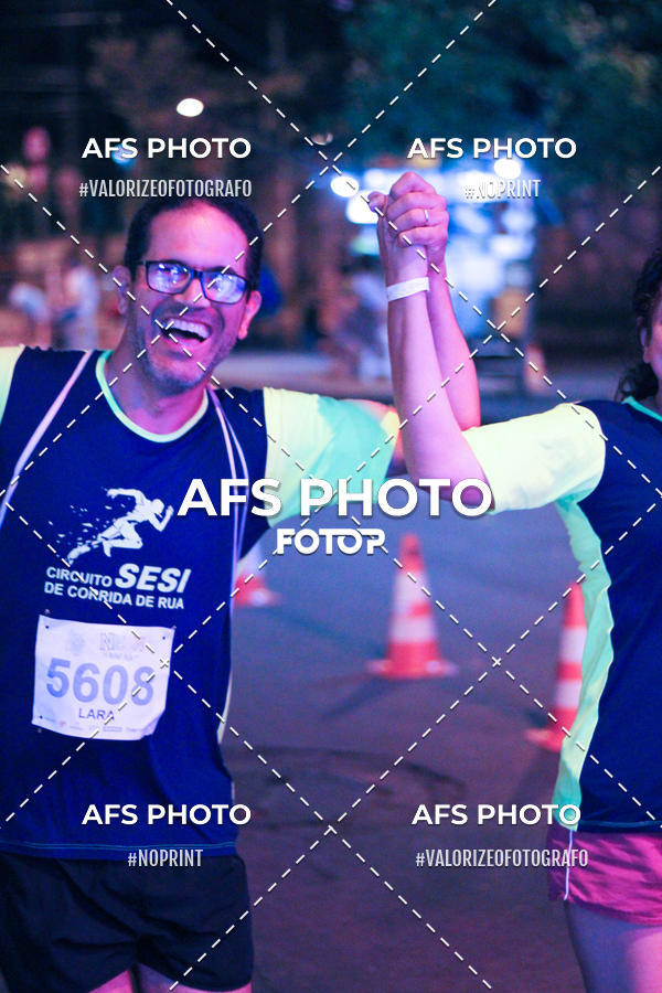 Buy your photos of the eventNeon Night Run 2019 - Belo Horizonte on Fotop