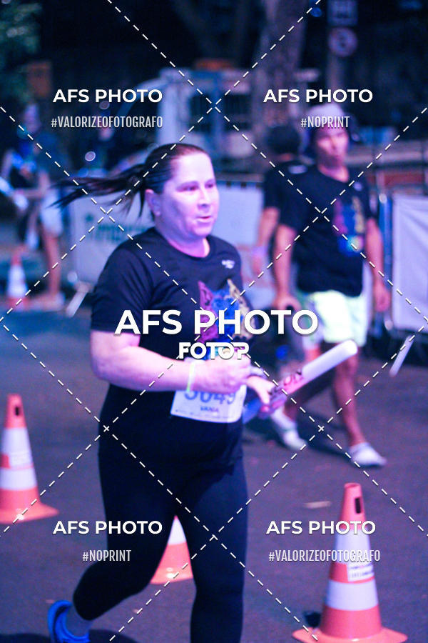 Buy your photos of the eventNeon Night Run 2019 - Belo Horizonte on Fotop