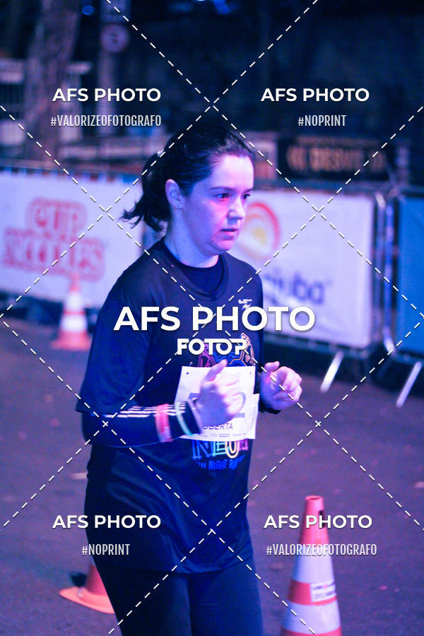 Compra tus fotos del eventoNeon Night Run 2019 - Belo Horizonte En Fotop