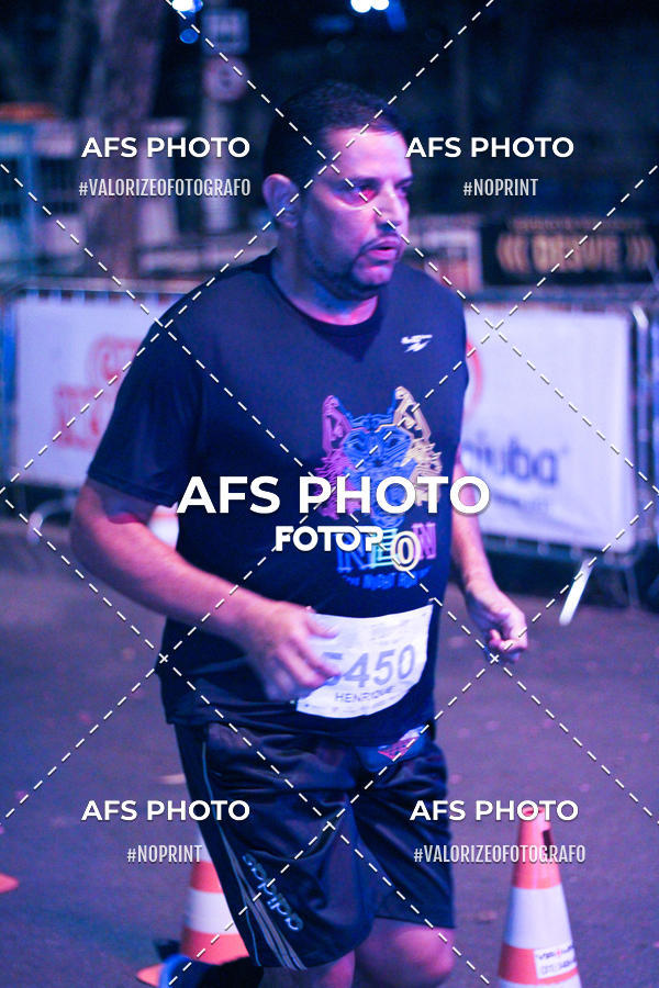 Compra tus fotos del eventoNeon Night Run 2019 - Belo Horizonte En Fotop