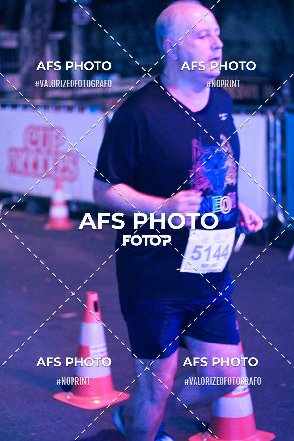 Compre as suas fotos do eventoNeon Night Run 2019 - Belo Horizonte no Fotop