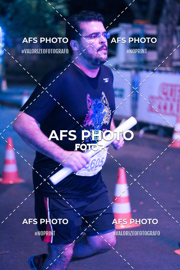 Compre as suas fotos do eventoNeon Night Run 2019 - Belo Horizonte no Fotop