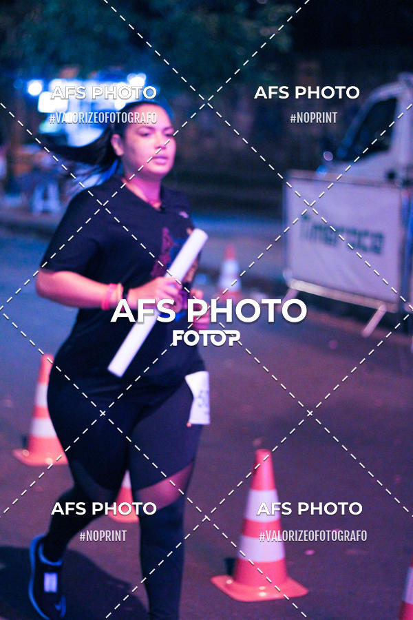 Compra tus fotos del eventoNeon Night Run 2019 - Belo Horizonte En Fotop