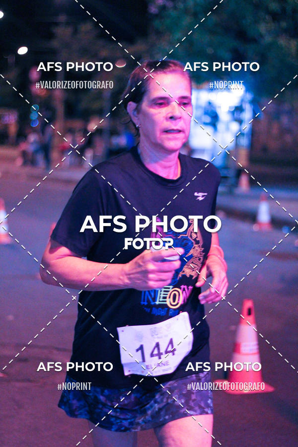 Compra tus fotos del eventoNeon Night Run 2019 - Belo Horizonte En Fotop