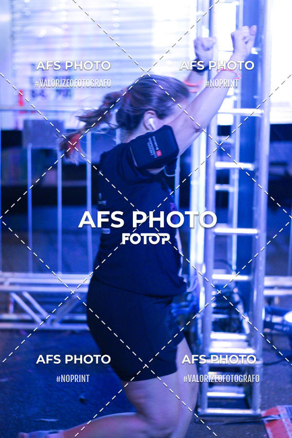 Buy your photos of the eventNeon Night Run 2019 - Belo Horizonte on Fotop