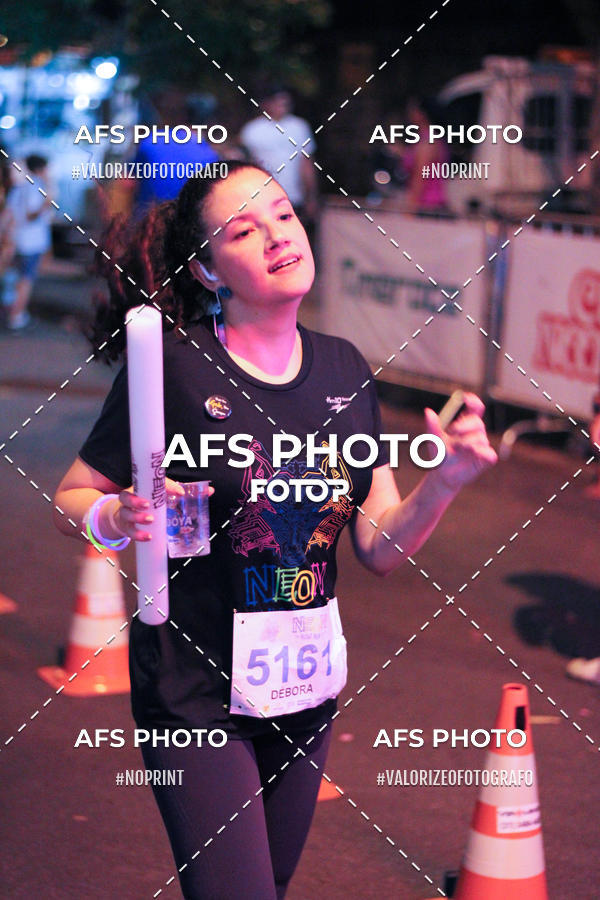 Buy your photos of the eventNeon Night Run 2019 - Belo Horizonte on Fotop