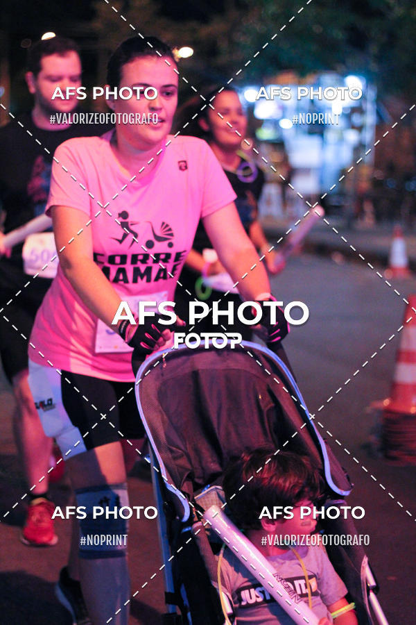Buy your photos of the eventNeon Night Run 2019 - Belo Horizonte on Fotop