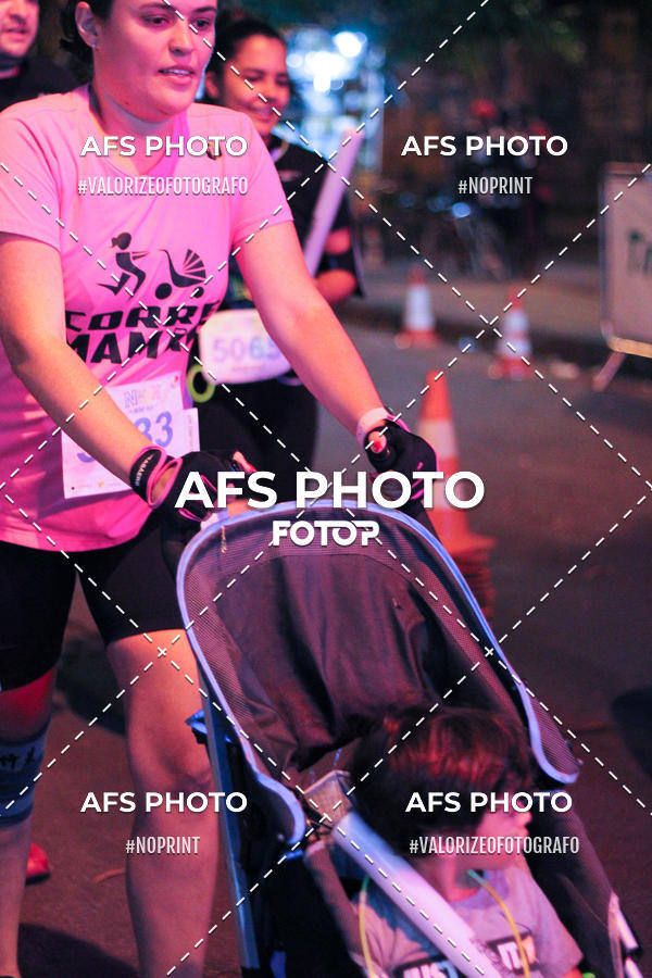 Buy your photos of the eventNeon Night Run 2019 - Belo Horizonte on Fotop