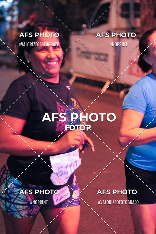 Buy your photos of the eventNeon Night Run 2019 - Belo Horizonte on Fotop