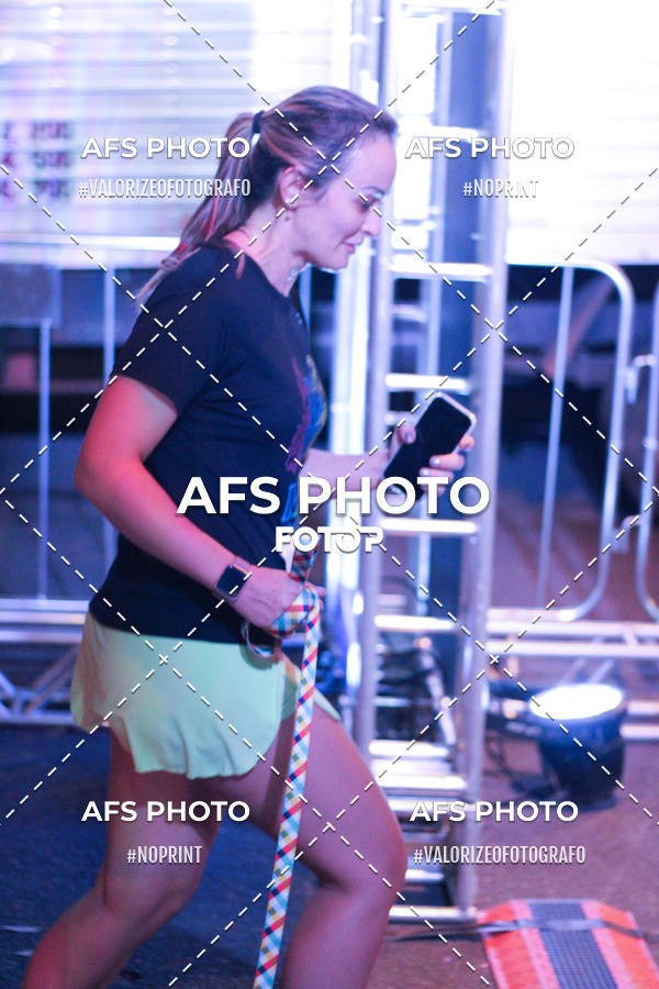 Buy your photos of the eventNeon Night Run 2019 - Belo Horizonte on Fotop