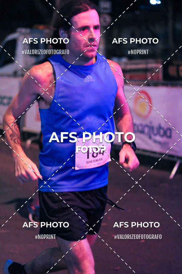 Buy your photos of the eventNeon Night Run 2019 - Belo Horizonte on Fotop