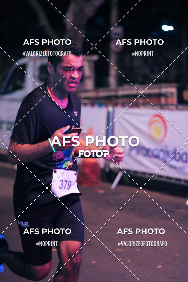 Buy your photos of the eventNeon Night Run 2019 - Belo Horizonte on Fotop