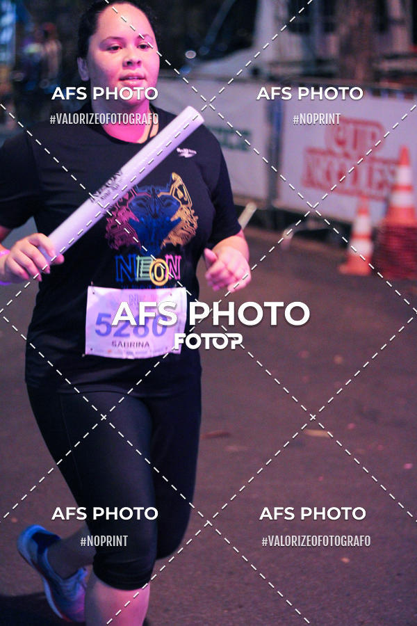 Buy your photos of the eventNeon Night Run 2019 - Belo Horizonte on Fotop