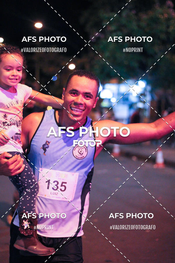 Buy your photos of the eventNeon Night Run 2019 - Belo Horizonte on Fotop
