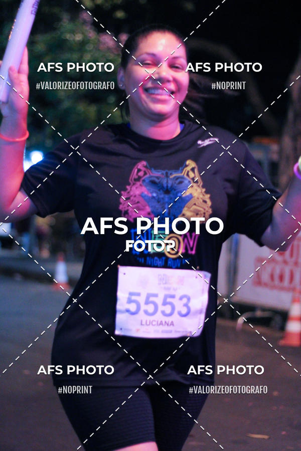 Buy your photos of the eventNeon Night Run 2019 - Belo Horizonte on Fotop