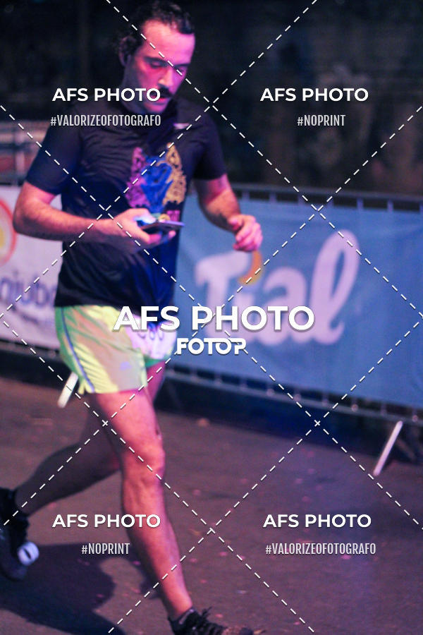 Buy your photos of the eventNeon Night Run 2019 - Belo Horizonte on Fotop