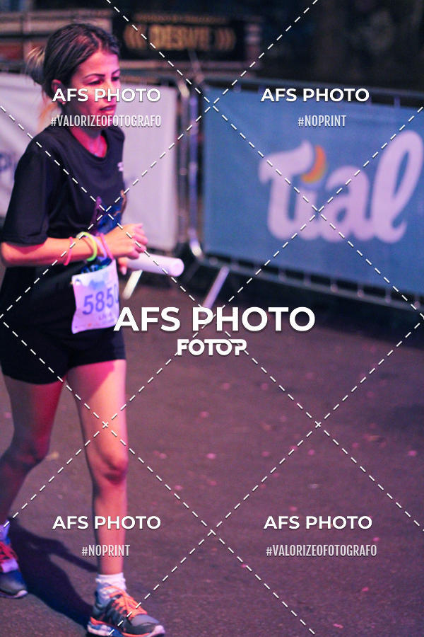 Buy your photos of the eventNeon Night Run 2019 - Belo Horizonte on Fotop