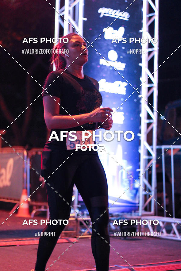 Buy your photos of the eventNeon Night Run 2019 - Belo Horizonte on Fotop