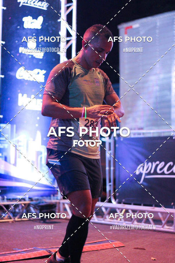 Buy your photos of the eventNeon Night Run 2019 - Belo Horizonte on Fotop