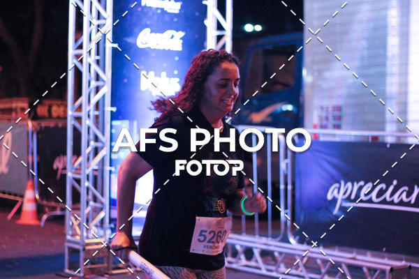 Buy your photos of the eventNeon Night Run 2019 - Belo Horizonte on Fotop