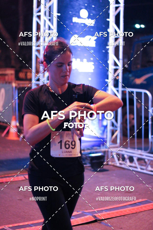 Buy your photos of the eventNeon Night Run 2019 - Belo Horizonte on Fotop