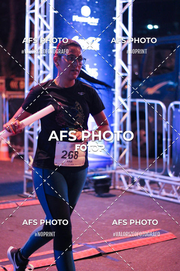 Buy your photos of the eventNeon Night Run 2019 - Belo Horizonte on Fotop