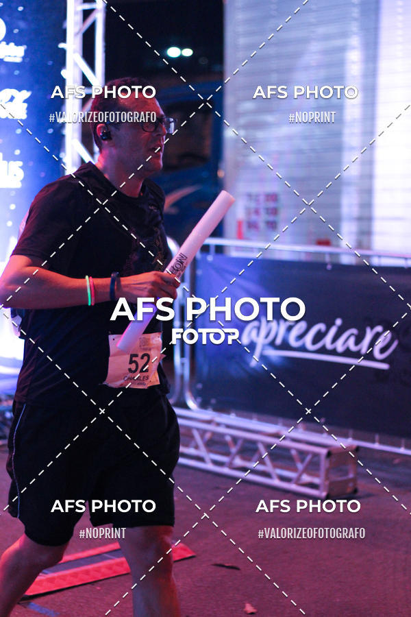 Buy your photos of the eventNeon Night Run 2019 - Belo Horizonte on Fotop