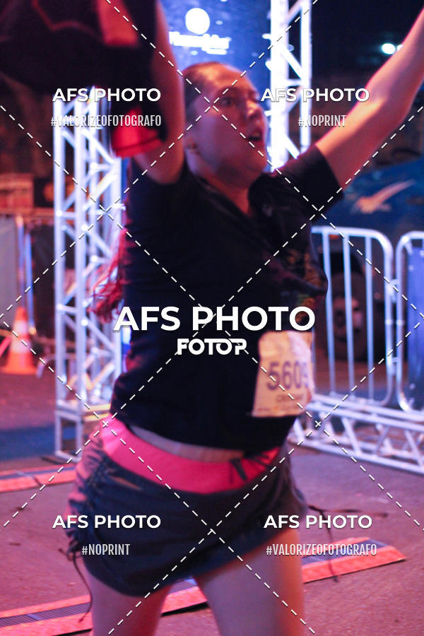 Buy your photos of the eventNeon Night Run 2019 - Belo Horizonte on Fotop
