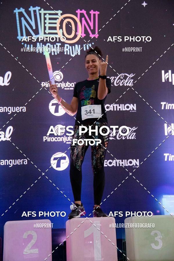 Compra tus fotos del eventoNeon Night Run 2019 - Belo Horizonte En Fotop