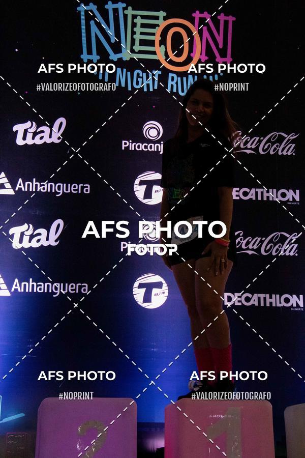 Compra tus fotos del eventoNeon Night Run 2019 - Belo Horizonte En Fotop