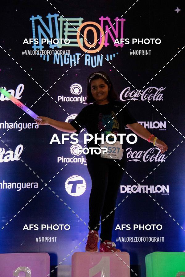 Compra tus fotos del eventoNeon Night Run 2019 - Belo Horizonte En Fotop