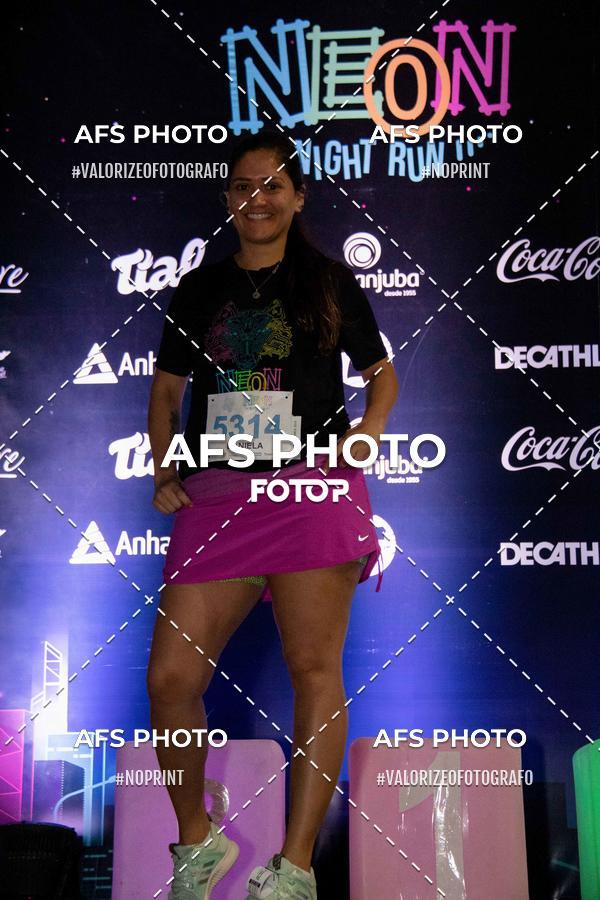 Buy your photos of the eventNeon Night Run 2019 - Belo Horizonte on Fotop