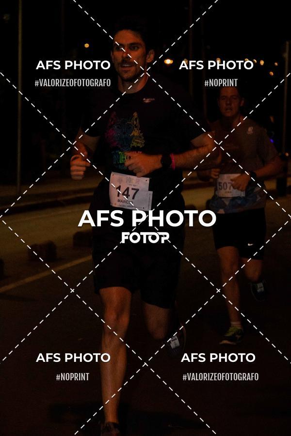 Compra tus fotos del eventoNeon Night Run 2019 - Belo Horizonte En Fotop