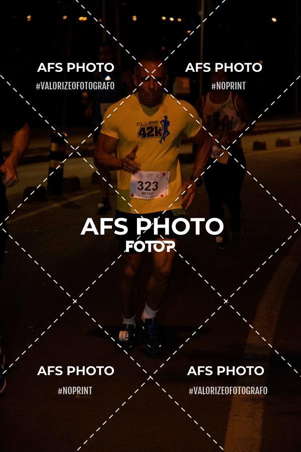 Compra tus fotos del eventoNeon Night Run 2019 - Belo Horizonte En Fotop