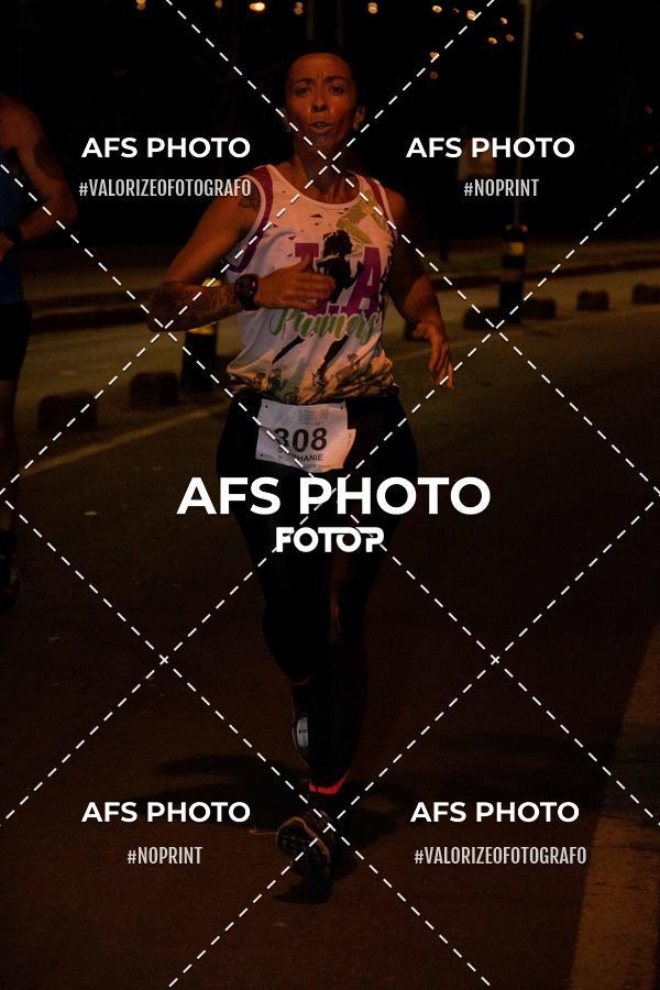 Compra tus fotos del eventoNeon Night Run 2019 - Belo Horizonte En Fotop